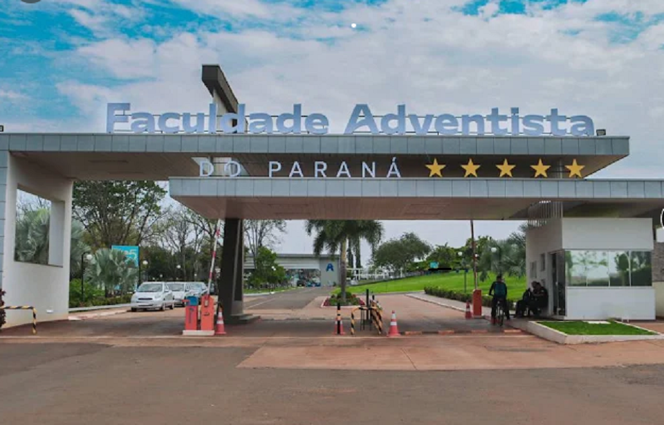 Faculd adventista Paraná 02.png